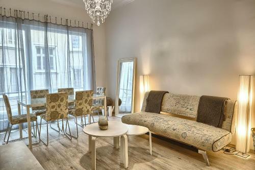 Baratero City II Apartments