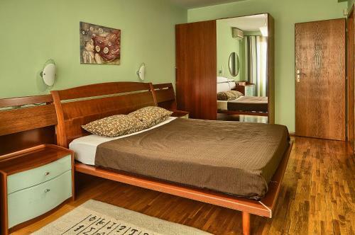 Baratero City II Apartments