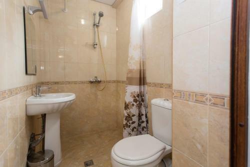 Hostal Nice Place Guest House Grafa