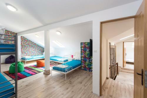 Hostal Nice Place Guest House Grafa