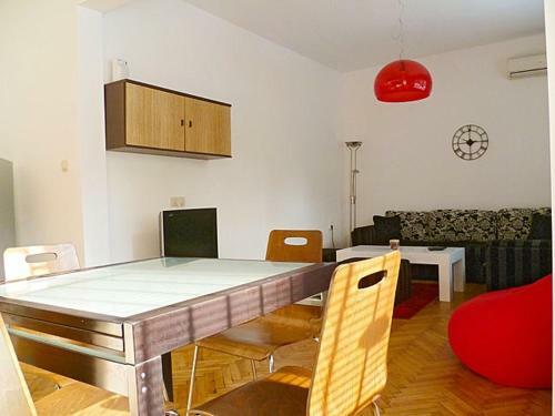 Stefani Apartments