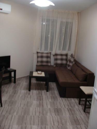 Apartments Georgos