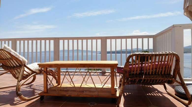 Casa De Oro Aparthotel