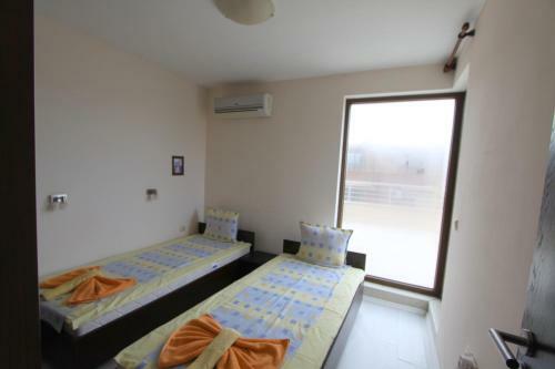 Lucky Apartments In Horizont Complex