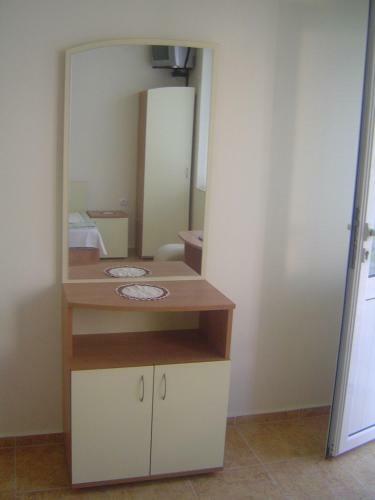 Hostal Rooms And Apartments Vili