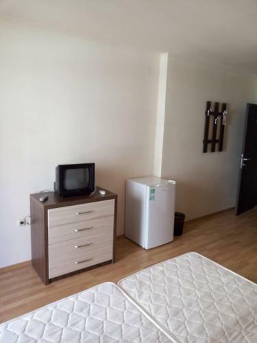 Apartment 34 At Afrodita II