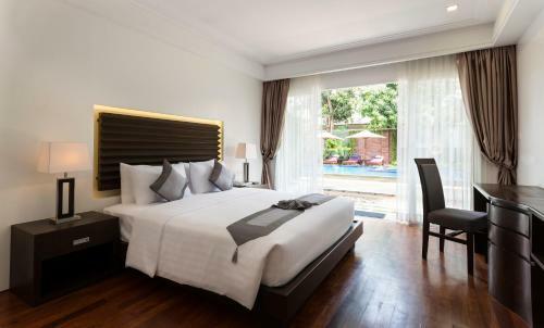 J's Links Angkor Boutique Hotel