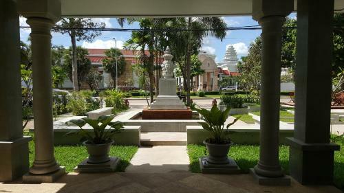 Hotel Angkor Museum Villa
