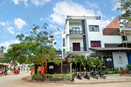 Noni Tree Hostel