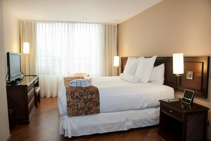 Hotel Estelar Miraflores
