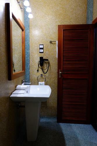 Hotel Samot Baitong Resort