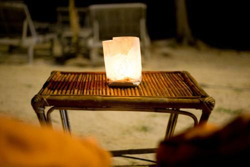 Hostal Ananas Beach Bungalows