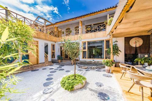 Dali Songhe High-end Vacation Guest House