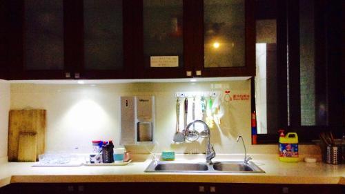 Shanghai Yiheyuan Hostel