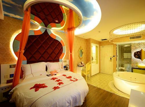 Crystal Theme Hotel