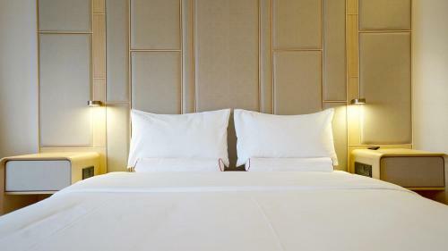Ji Hotel Beijing Shijingshan Wanda West