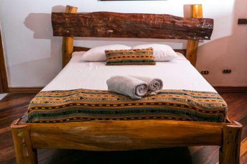 Hotel La Isla Inn