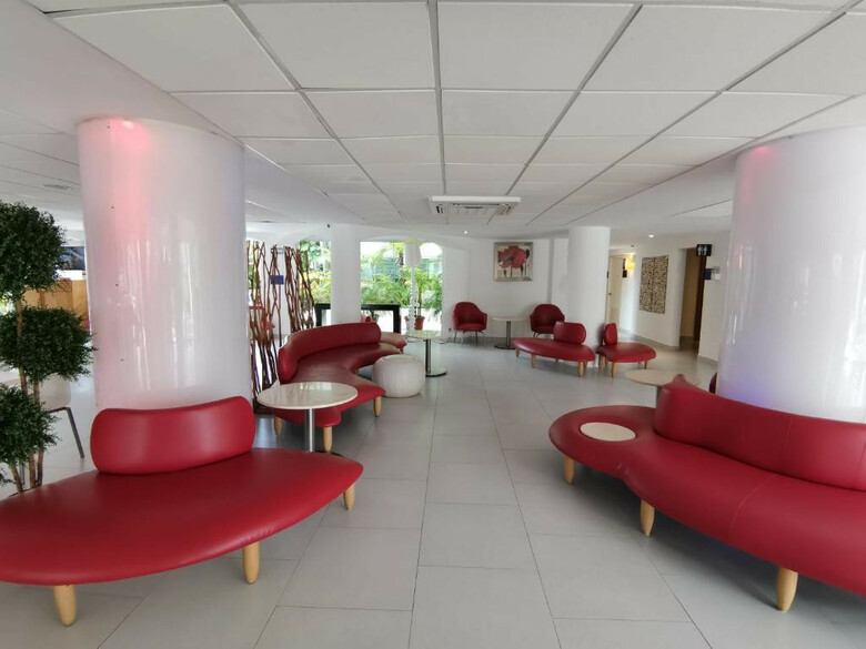 Hotel Adhara Express