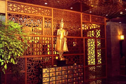The Projoy River Hotel
