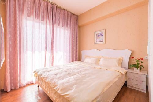 Jiuyan Bridge Night View Apartment
