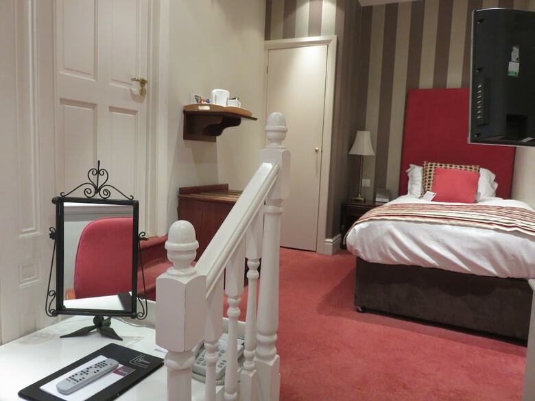 Hotel Belmont House