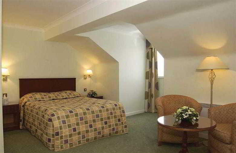 Bentley Hotel & Leisure Club