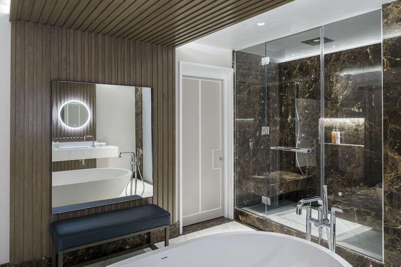 Hotel Lowry