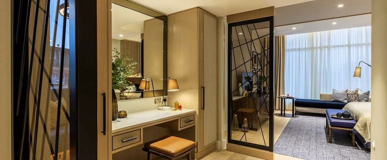 Hotel Lowry