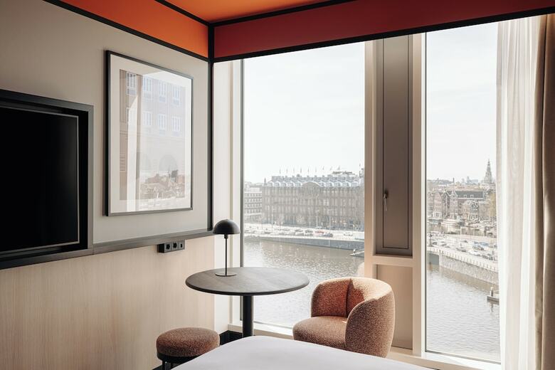 Hotel Double Tree By Hilton Amsterdam Centraal Station