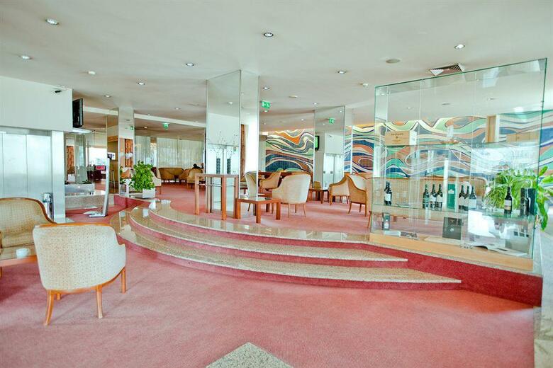 Hotel Premium Porto-maia