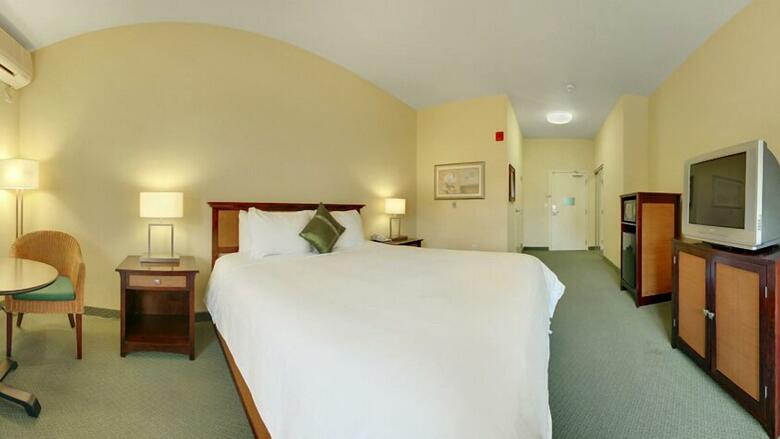 Doubletree By Hilton Hotel & Spa Napa Valley-american Canyon
