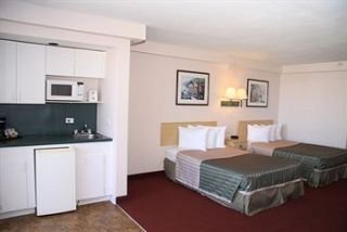 Magnuson Hotel Clearwater Beach