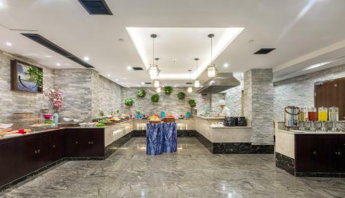 Lifeng Tangguo Hotel