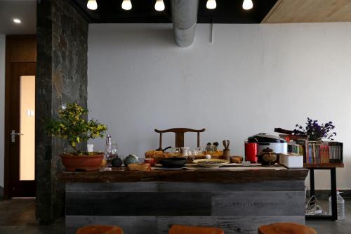 Hostal Beyond The Terrace Residence
