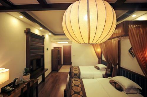 Xiangxi Love Story Humanities Theme Hotel