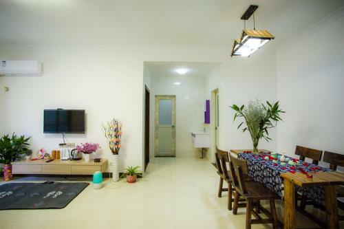 Tianmen Mountain Jianning Apartment