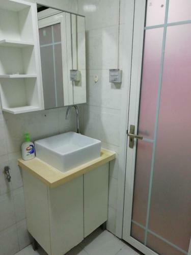 Xi'an South Gate Yongning Apartment