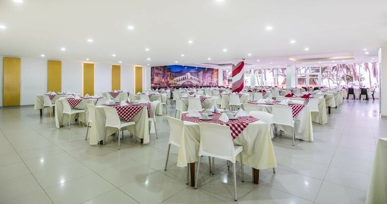 Hotel Dorado Plaza