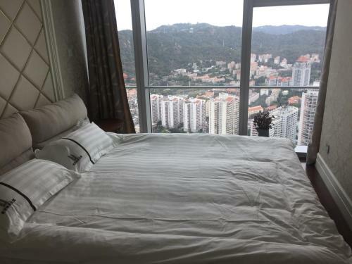 Xiamen Twin Tower Silver Seaview Apartment