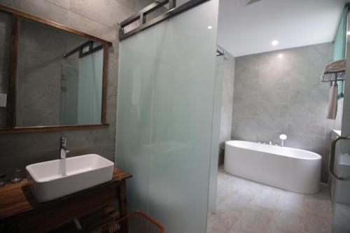 Hostal Sound Of Nature Inn