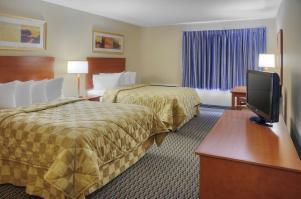 Hotel Comfort Inn Hwy. 401