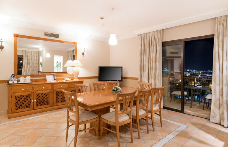 Hotel Gf Gran Costa Adeje