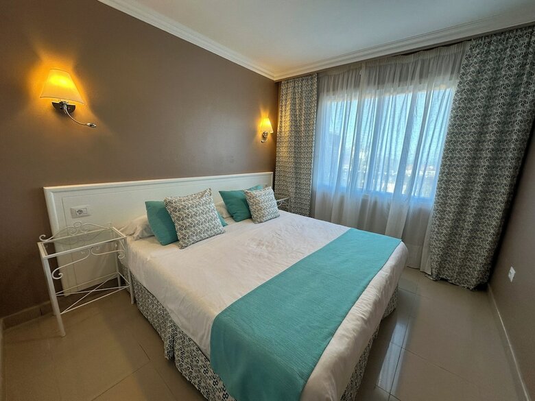 Viviendas Turisticas Residencial La Quinta Park Suites