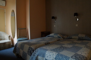 Hotel Apollo Opera