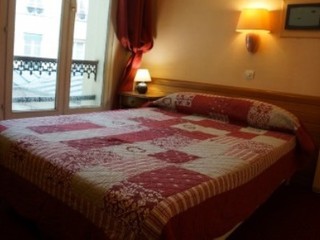 Hotel Apollo Opera