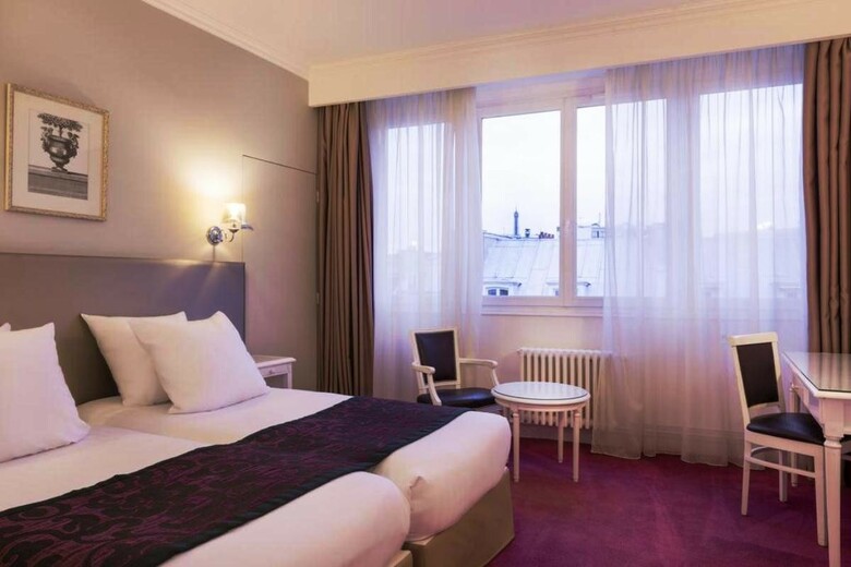 Pley Hotel