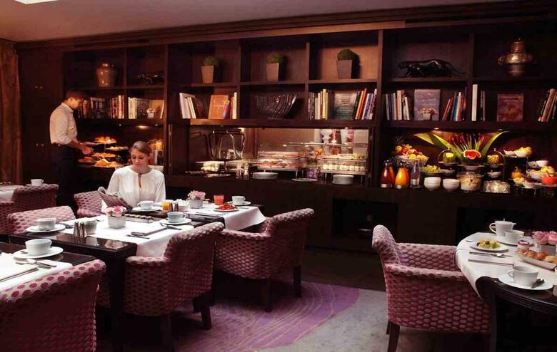 Hotel Champs Elysees Plaza