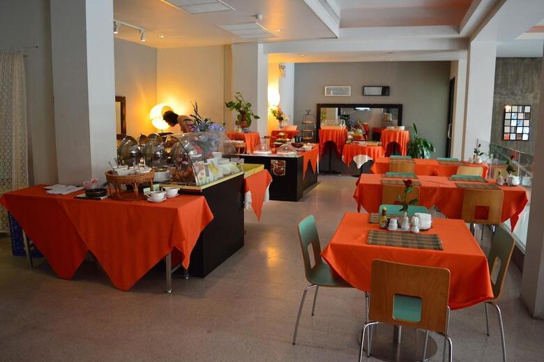 Hotel Fraser Resort