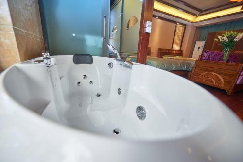 Hostal Lijiang Youluju Guesthouse
