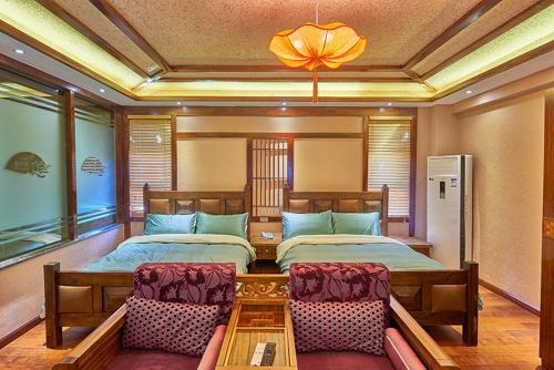 Hostal Lijiang Youluju Guesthouse